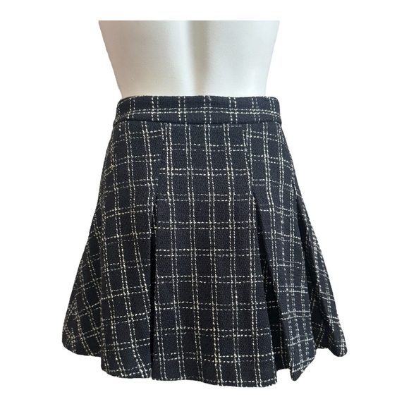 PEACEBIRD Plaid Schoolgirl Skirt Black and Ivory Tweed Mini Skater Women’s Small - Picture 4 of 12